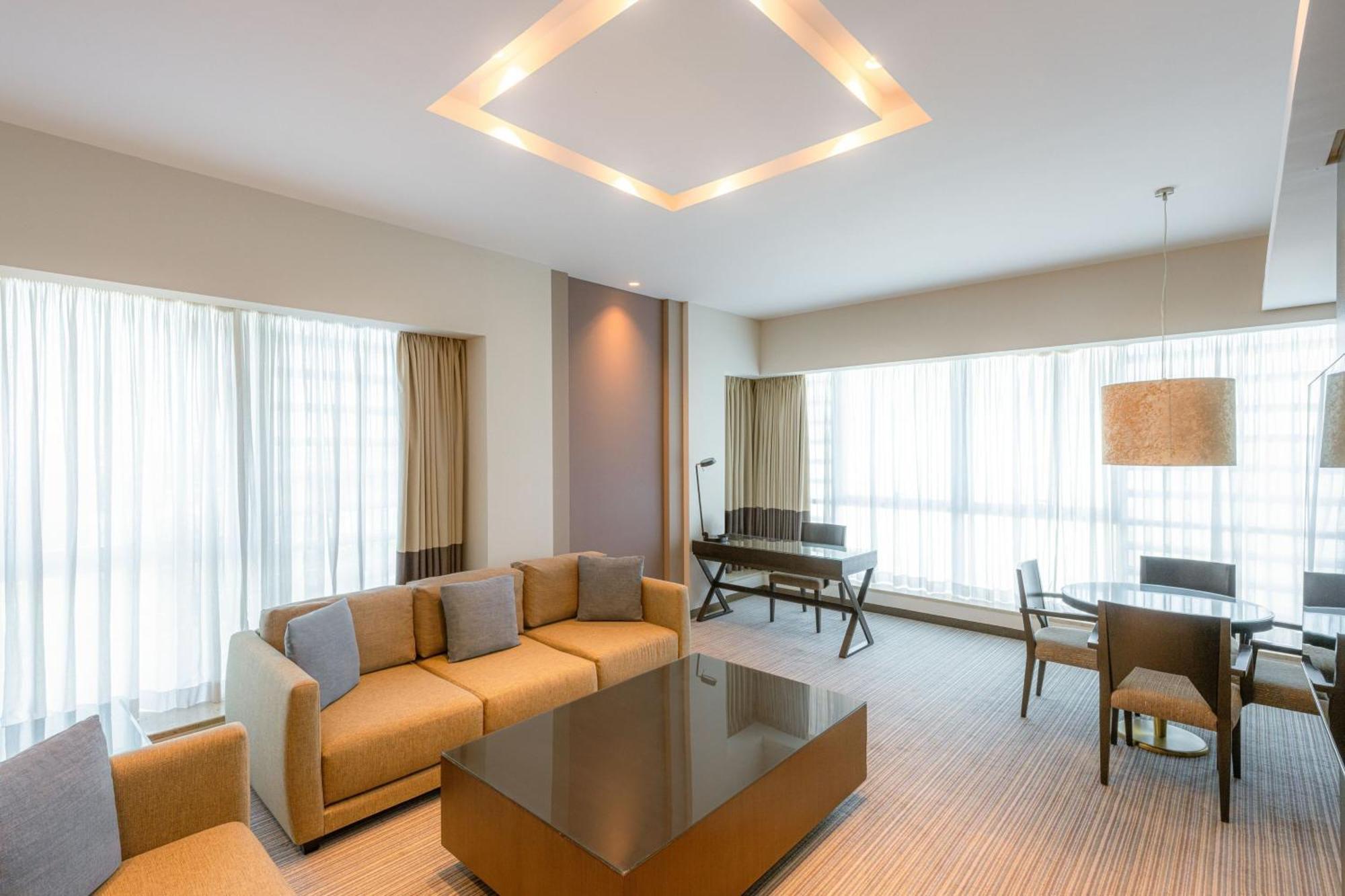 Four Points By Sheraton Al Ain Esterno foto