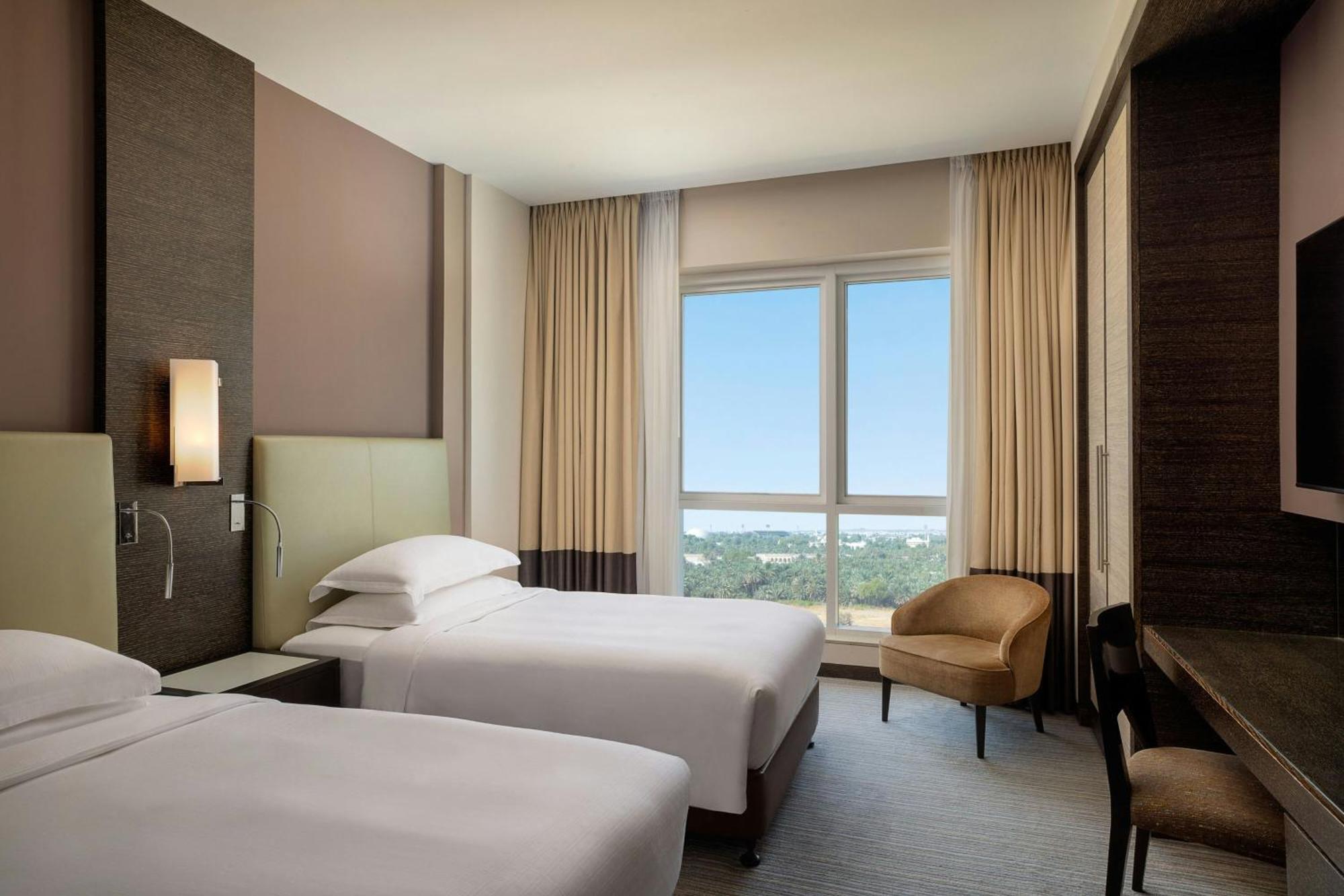Four Points By Sheraton Al Ain Esterno foto