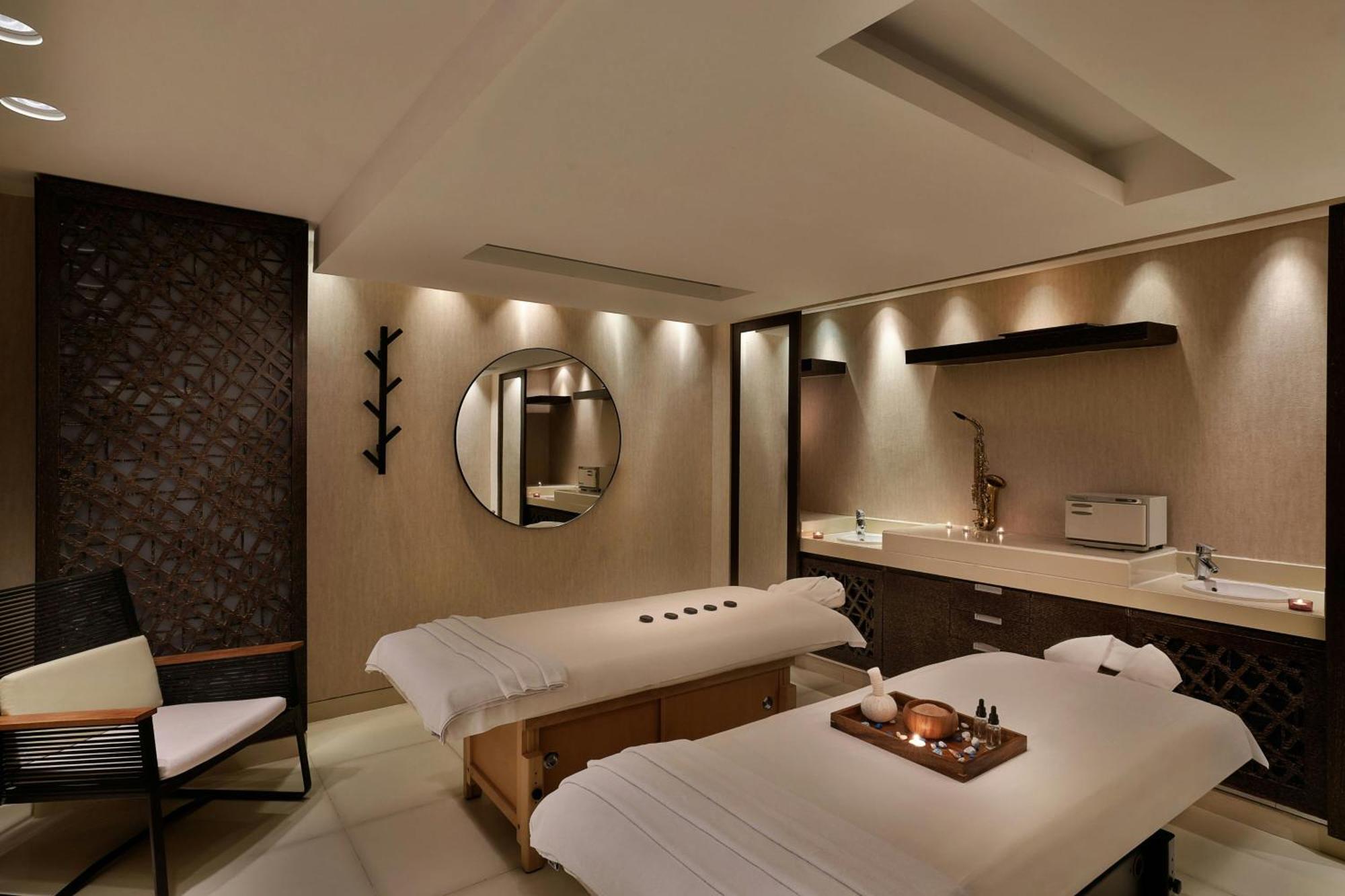 Four Points By Sheraton Al Ain Esterno foto